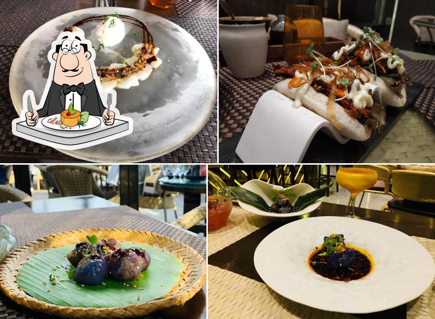 Food at Bo tai Qutub