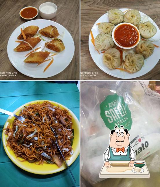 Samosa at Chinese And Shake Corner