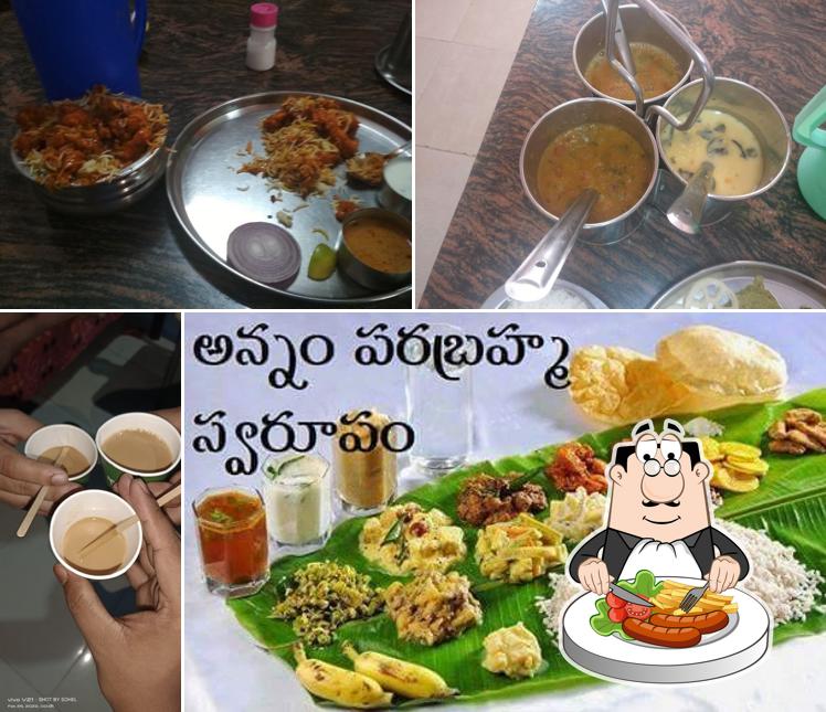 Food at Andhra Mess