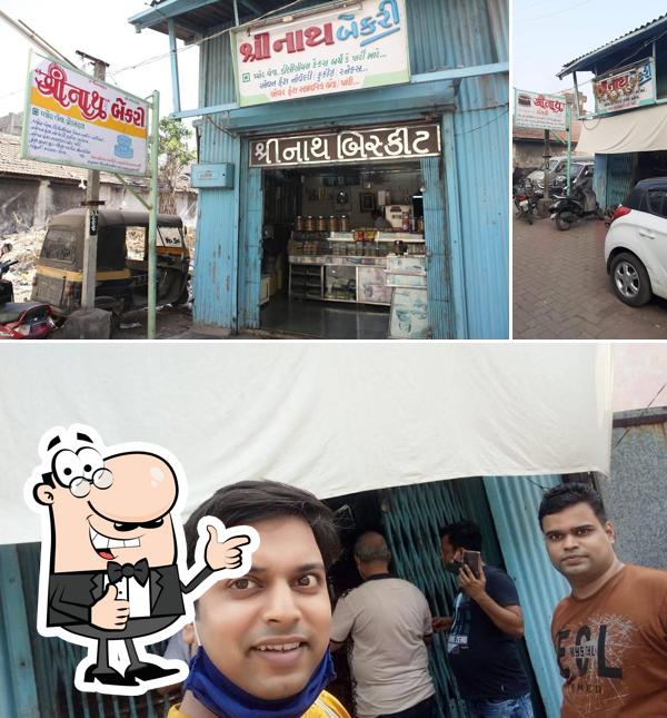 See this pic of Shrinath bakery
