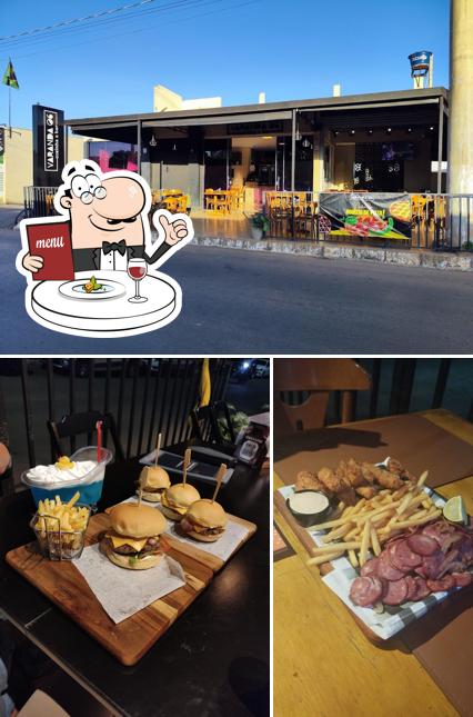 A imagem do Varanda 06 Cozinha E Bar’s comida e interior