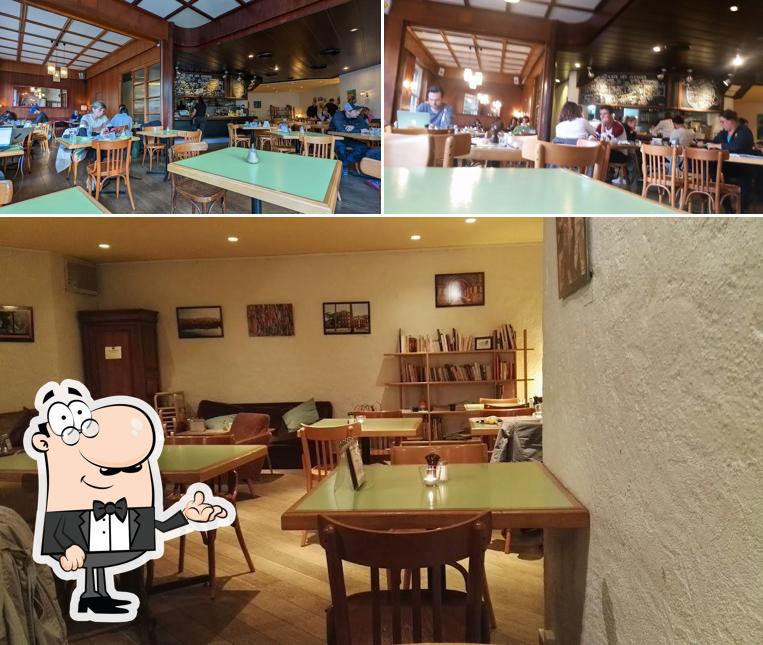 Dai un'occhiata agli interni di Café des Avenues