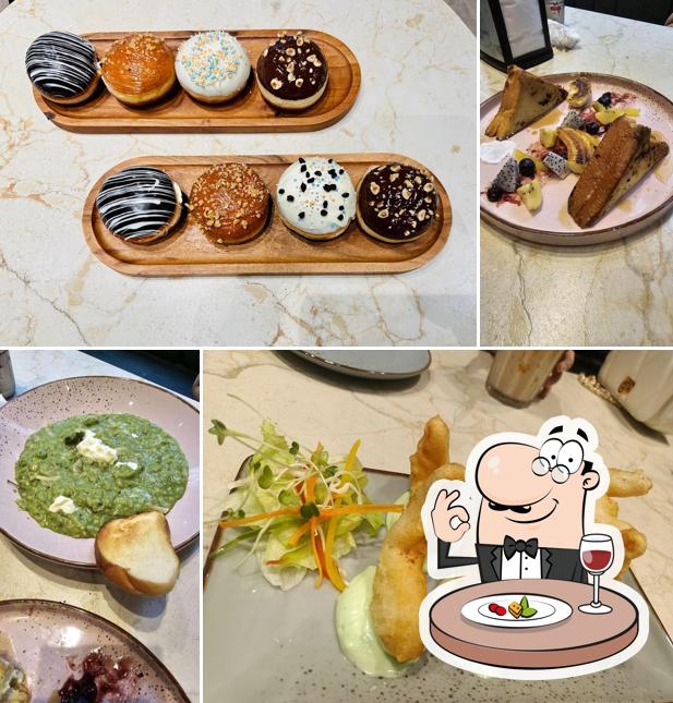 Food at BREWS & BLENDS - Whitefields