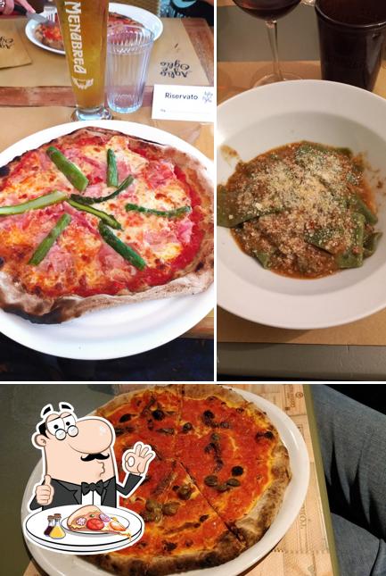Ordina tra le svariate varianti di pizza