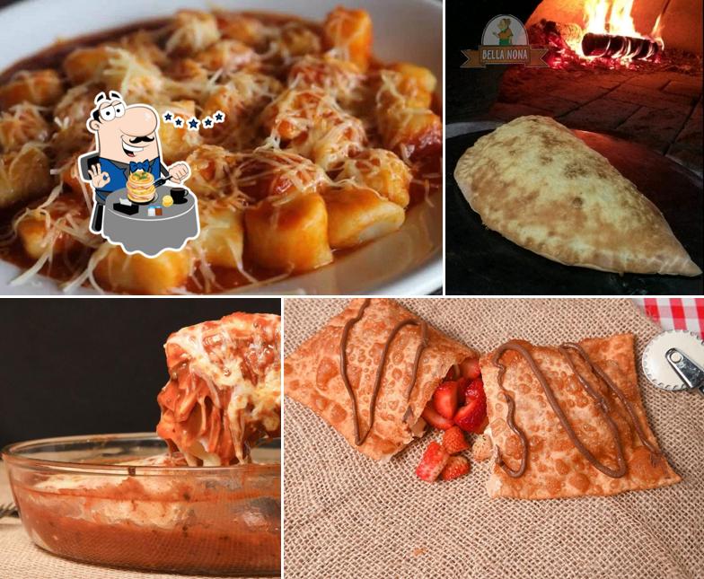 Comida em Pizzaria Bella Nona