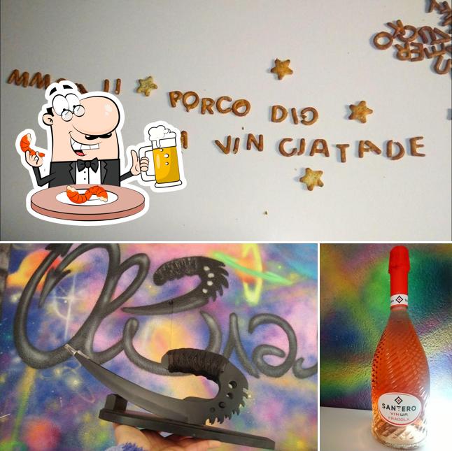 Puoi goderti un rinfrescante bicchiere di birra chiara o scura