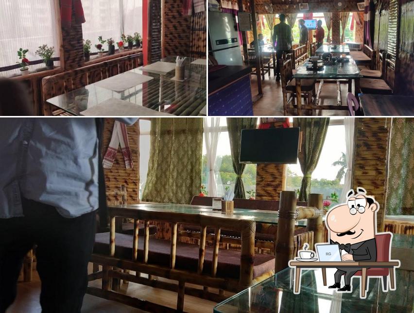 Check out how Do:nyi Po:lo Mishing Kitchen looks inside