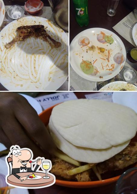 Meals at New Jolly Hotel Areekode