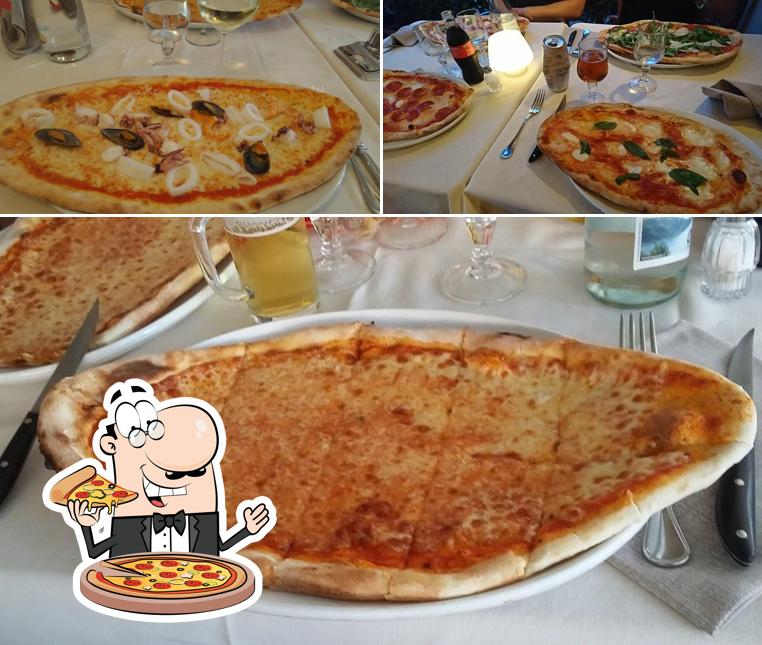 Scegli una pizza a Ristorante Pizzeria El Sombrero