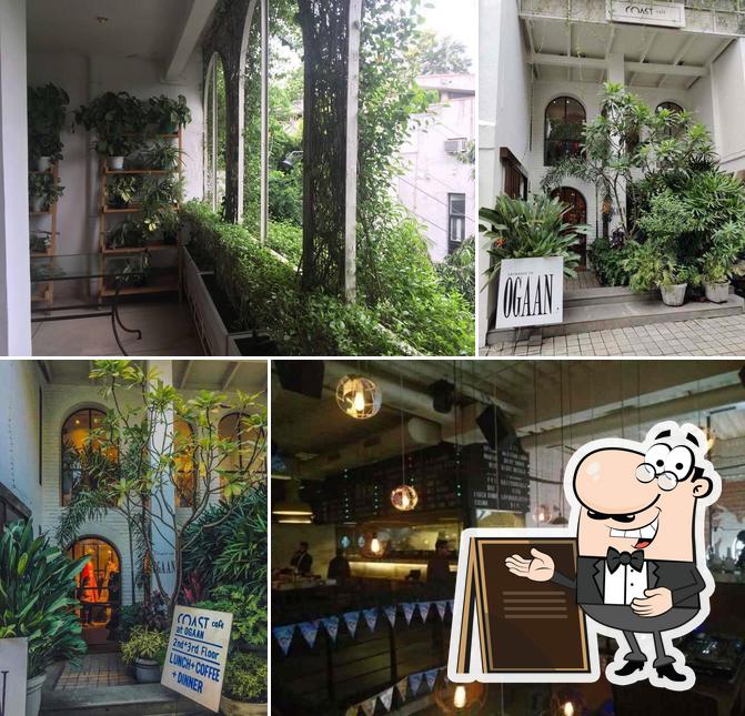 Check out how Coast Café looks outside