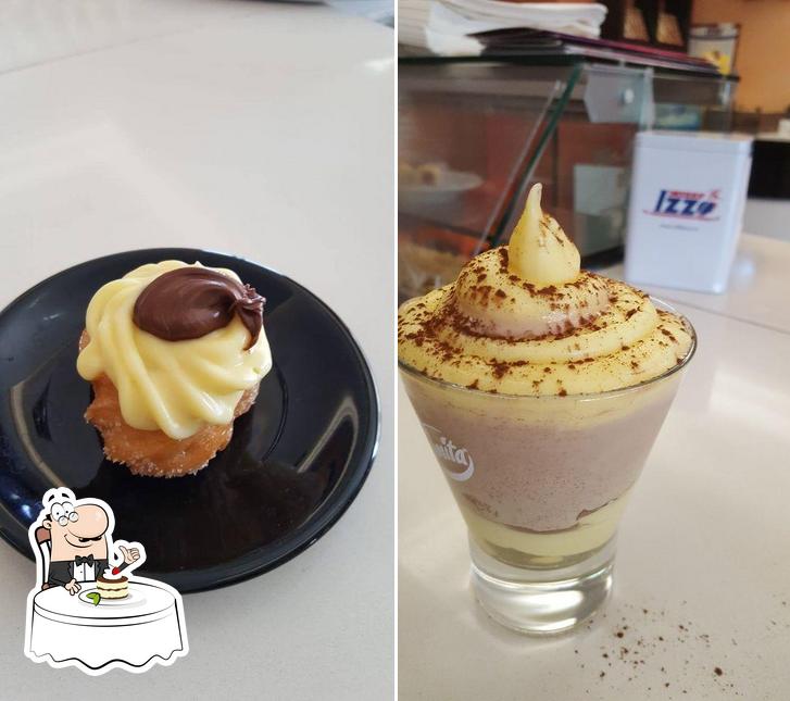 Orange Bar Pasticceria offre un'ampia gamma di dessert