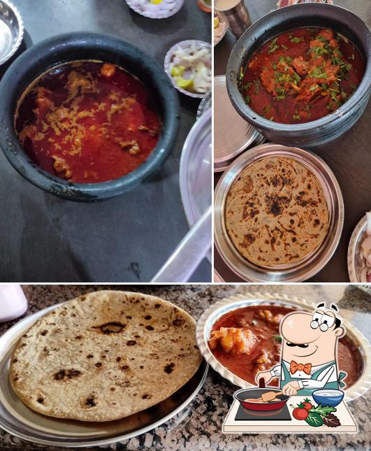 Chicken curry at Hotel Garib nawaz Non veg hotel