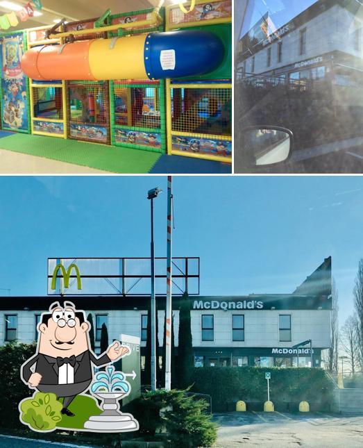 La esterno e area giochi del ristorante