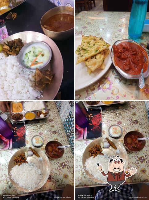 Food at Sahoo Hotel Charampa