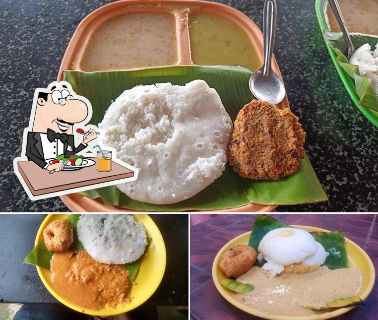 Food at Shri Renuukamba Thatte Idli