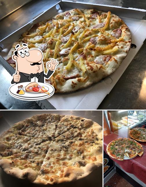 Ordina tra le svariate varianti di pizza