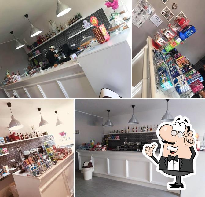 Gli interni di Aroma Bar