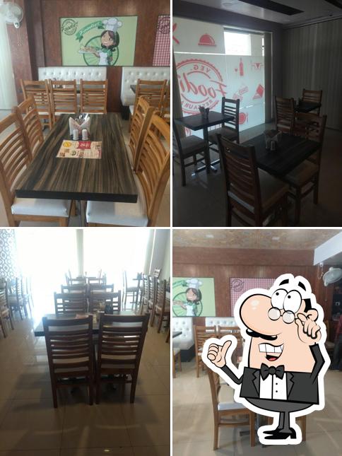 Foodiez Restaurant