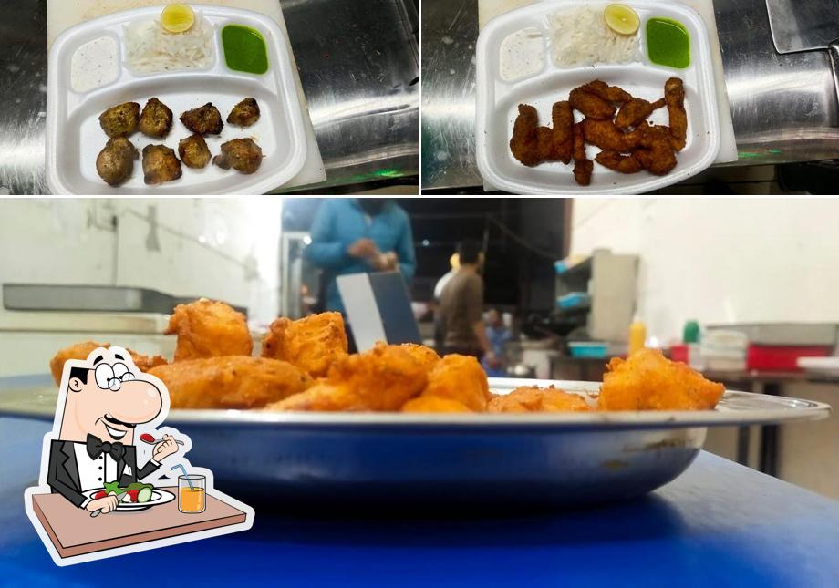 Meals at Makkar FISH & Chicken Center
