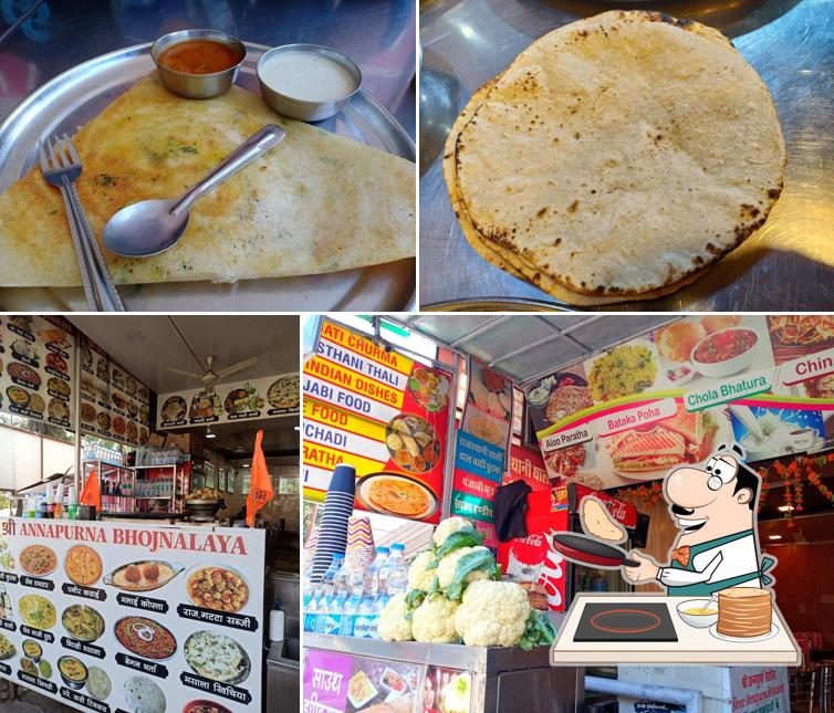 Pancakes at Shri Annapurna Bhojnalaya