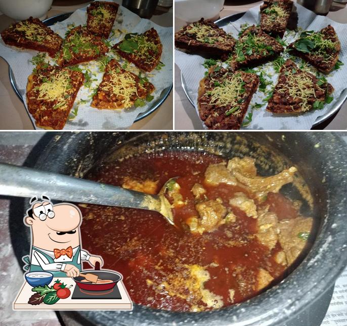 Chicken curry at Hotel Koliwada veg-nonveg &sea food