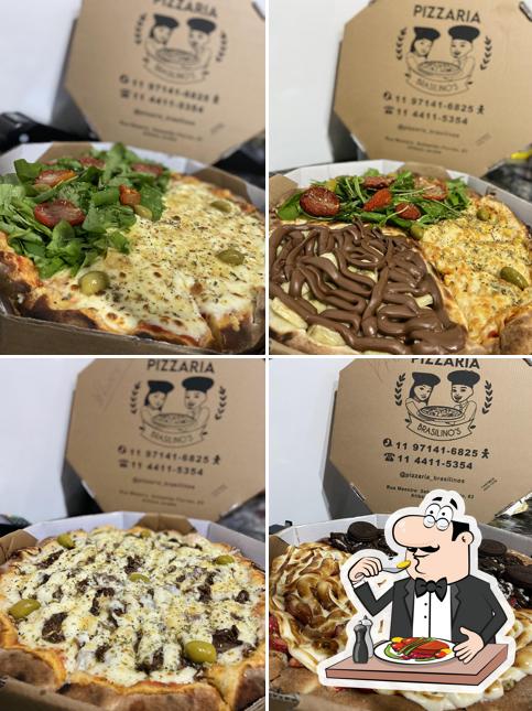 Comida em Pizzaria Brasilino's