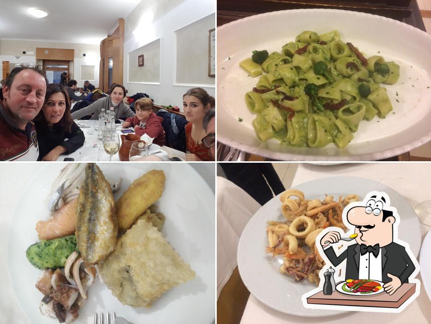 Cibo al Trattoria da Sasà - Cucina di mare