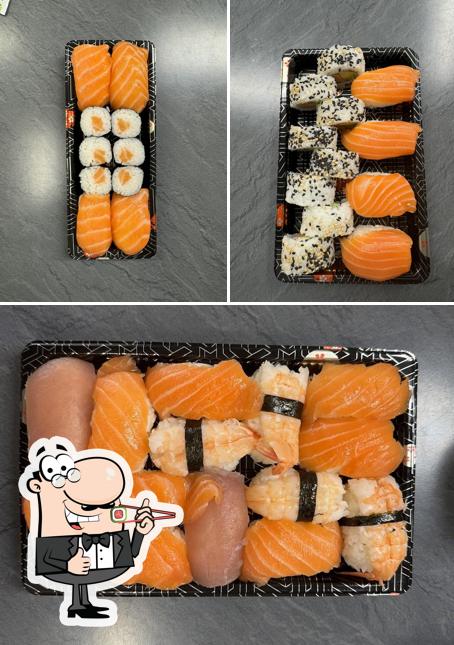 {Restaurant_name} offre piatti di sushi