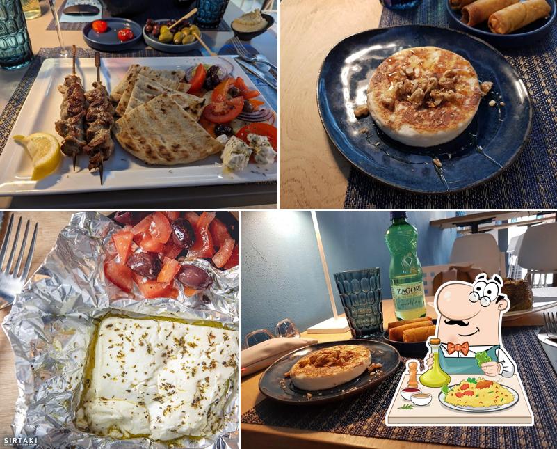 Cibo al Sirtaki Cucina e Bottega Greca Cibo al Sirtaki Cucina e Bottega Greca