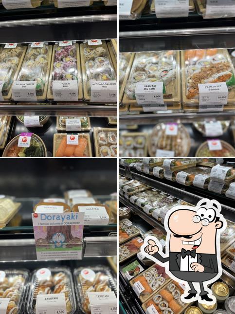 Gli interni di WARAI SUSHI Chieri