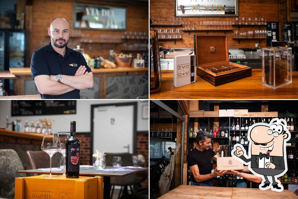 Dai un'occhiata agli interni di Via Del Gusto Osteria & Vinothek