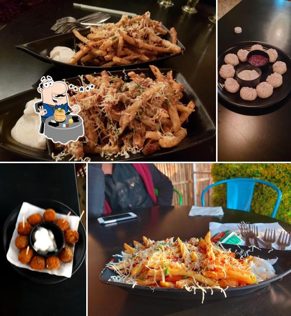 Food at B2gether Cafe