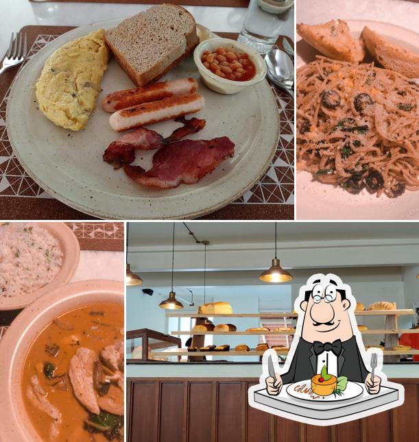 Food at CakeBee - Coffee & Croissants