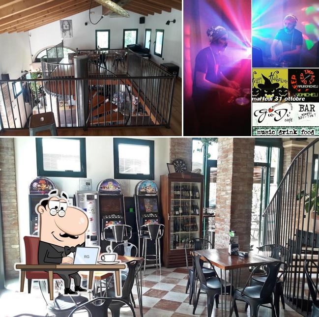 Dai un'occhiata agli interni di Giodi' Café