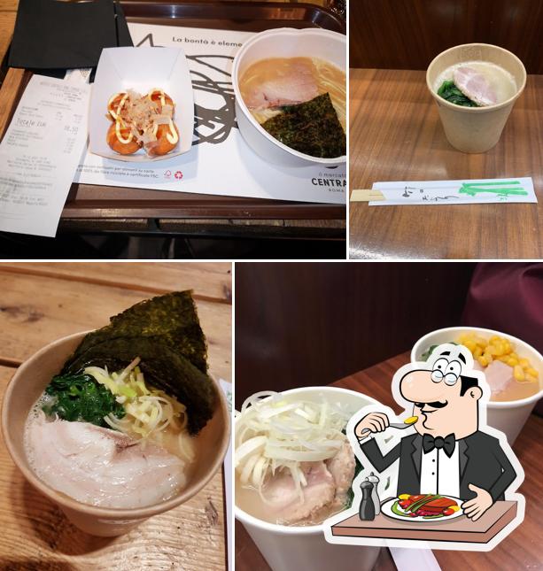 Platti al Ramen Bar Akira - Mercato Centrale Roma