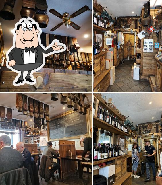 Gli interni di Osteria La Vache Folle