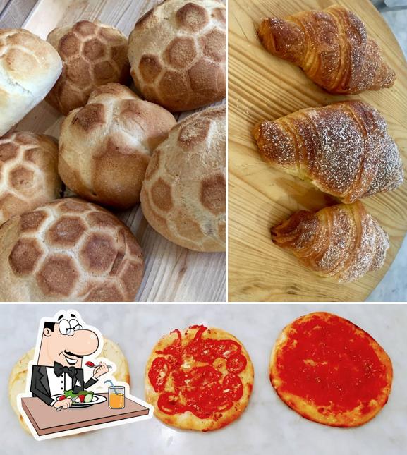 Cibo al Panificio pizzeria Santoro Elia