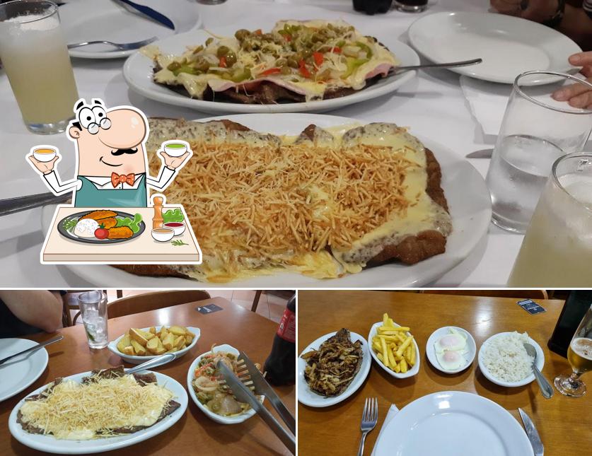Comida em Restaurante O Bifão