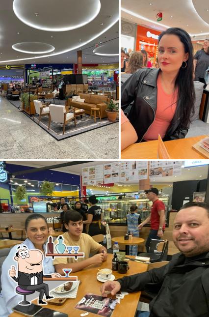 O interior do Café Cultura