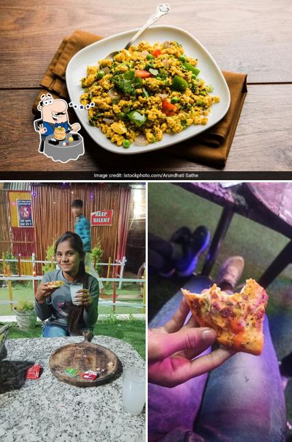 Meals at THE SOCIAL LIFE RESTAURANT