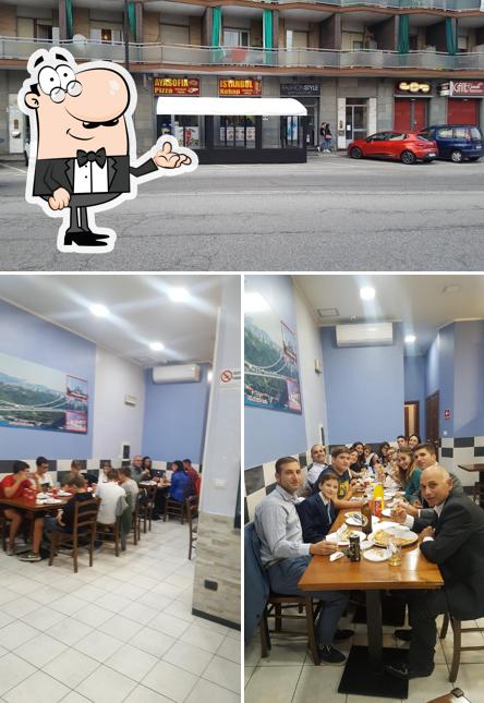 Dai un'occhiata agli interni di Kebap "Turkish Ayasofya"