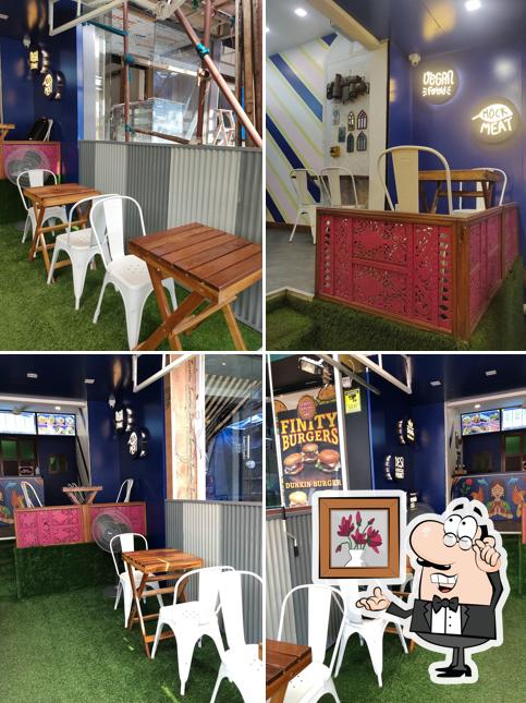 Check out how Sadak Chaap looks inside