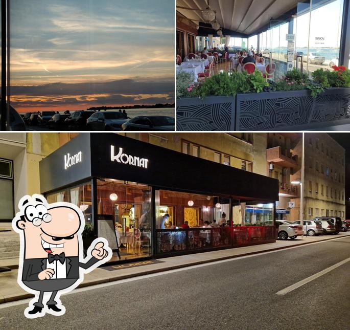 Goditi la vista dall'area esterna di Kornat Restaurant