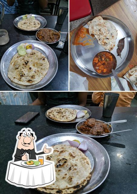 Food at Binod Jhopdi Hotel