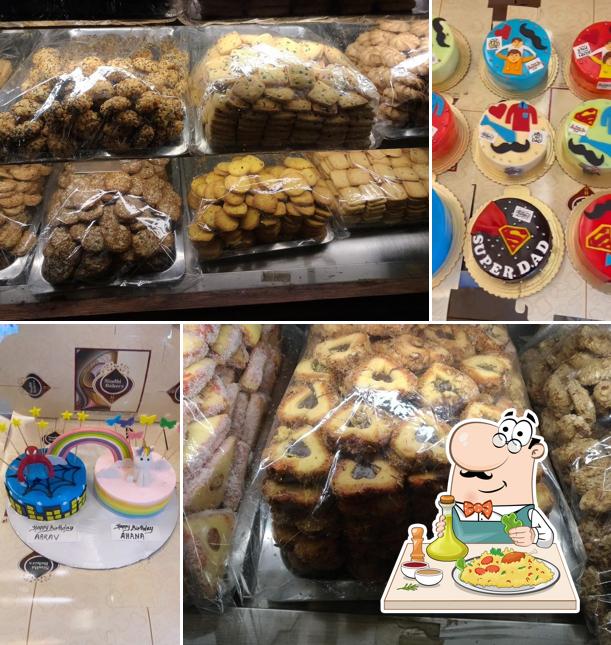 Meals at Sindhi Bakers