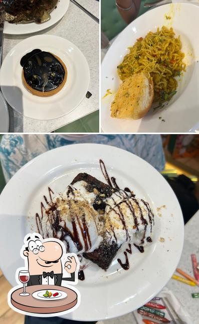 Food at Honey & Dough