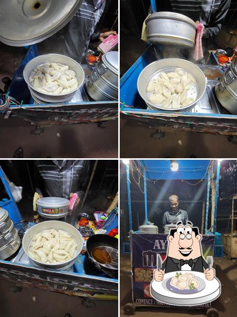 Dumplings at HOT MOMO