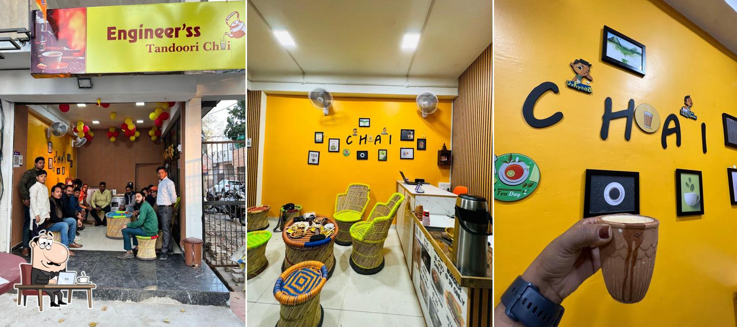The interior of Engineer’ss Tandoori Chai (Agra)