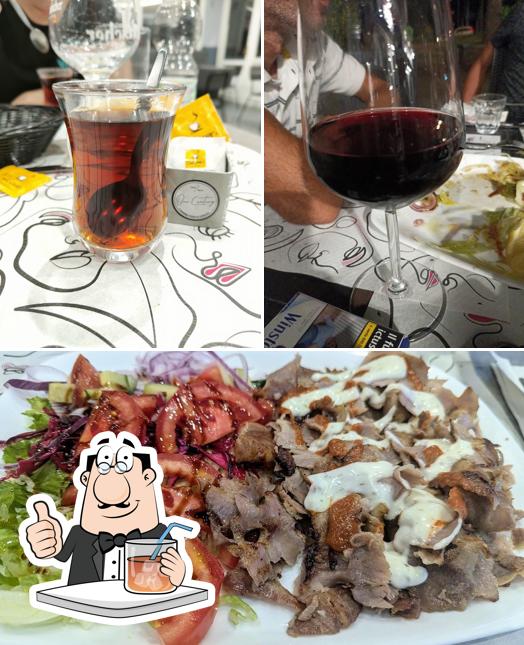 Tra le diverse cose da Istanbul kebab pizza bar grill si possono trovare la bevanda e cibo