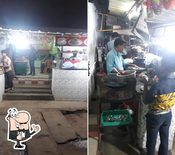 Here's a picture of Jyothi Veg Fast Food Center